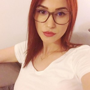 AlessyaFlirty naked before webcam in live porn chat