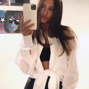 Milevskate naked before webcam in live porn chat