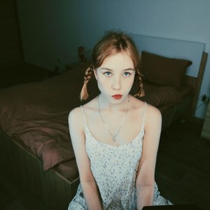Mira_Spring naked before webcam in live porn chat