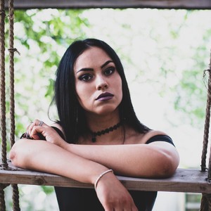 MissMarge naked before webcam in live porn chat