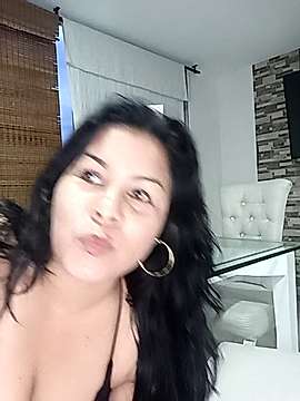 Angelina_50