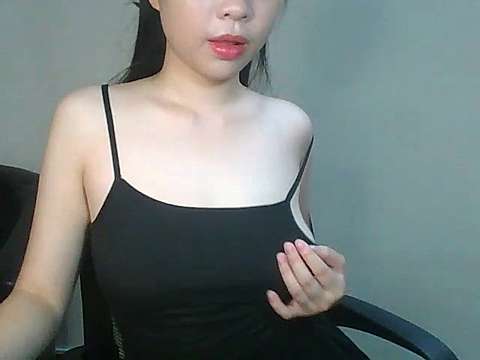 Hari_Won69