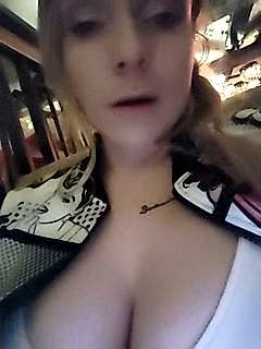 Bondgirl_013