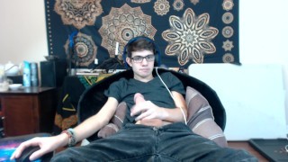 follow at onlyfans.com/svenwall20 twink cum nerd glasses