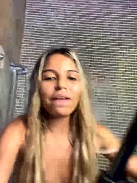 Natasha_Tuur9
