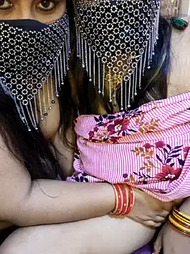 Indian_hotmilfs