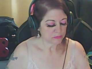 SexyMarriedLady