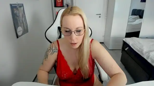 Sally_Secret