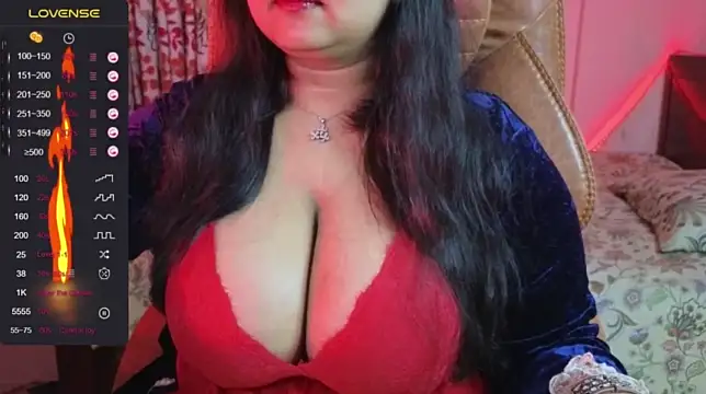 Juicy_Bengali_Girl