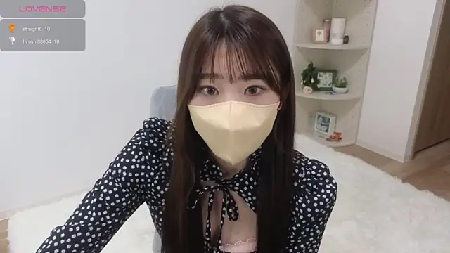 Mina_3737
