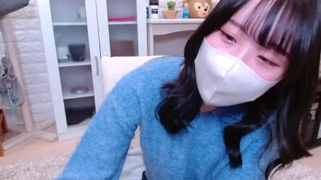 —momo—