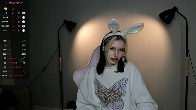TeonaGoldi