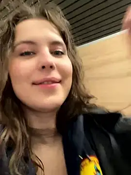 Cassie_Ray