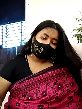 Shreya-Dotto