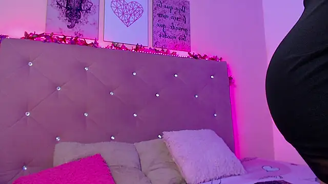 Tinni_Cooper