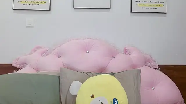 Angela_babie