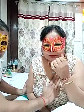 BBW_HOT_COUPLE