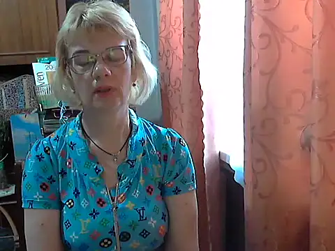 Emma__Mia