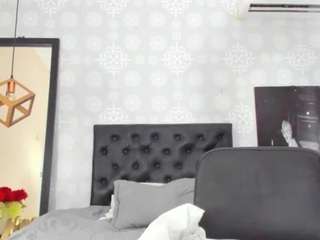 ebonybreastvh