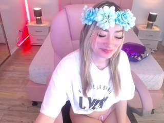 zoe-jones13