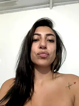 _Aliceee__