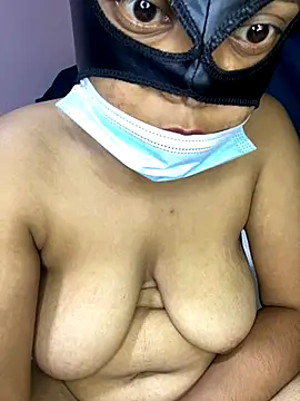 keisha__mano