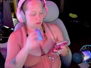 KinkyyMamii