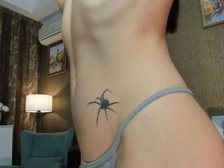 LucettaGroves