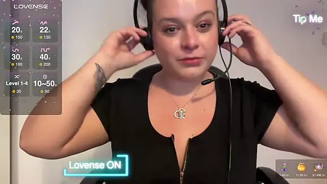NaughtyWifeUK