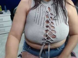 Ninimaturehot69