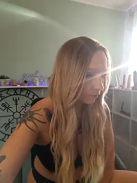 JaninaSecrets_