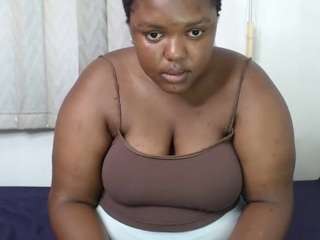 QueenH8521