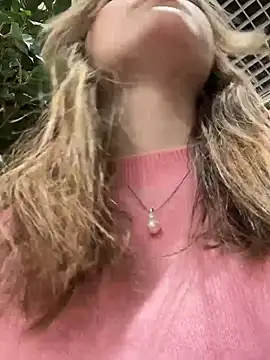 MelonyBee