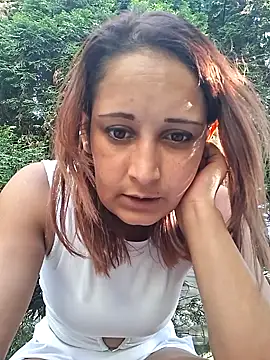 Alina03210