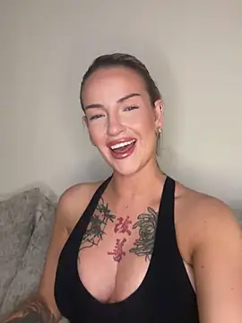 Nikki__Foxx