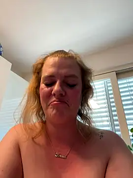 Curvyveri93
