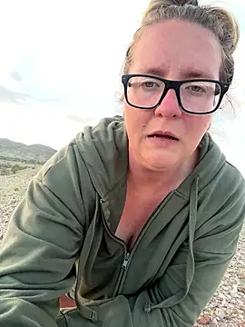 _ElizabethLove_
