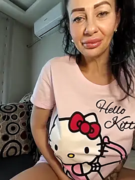 IRISWHITE17
