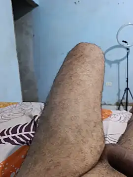 HotwifeLatinCuckoldCouple