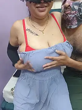 Eroticc_Desiree-